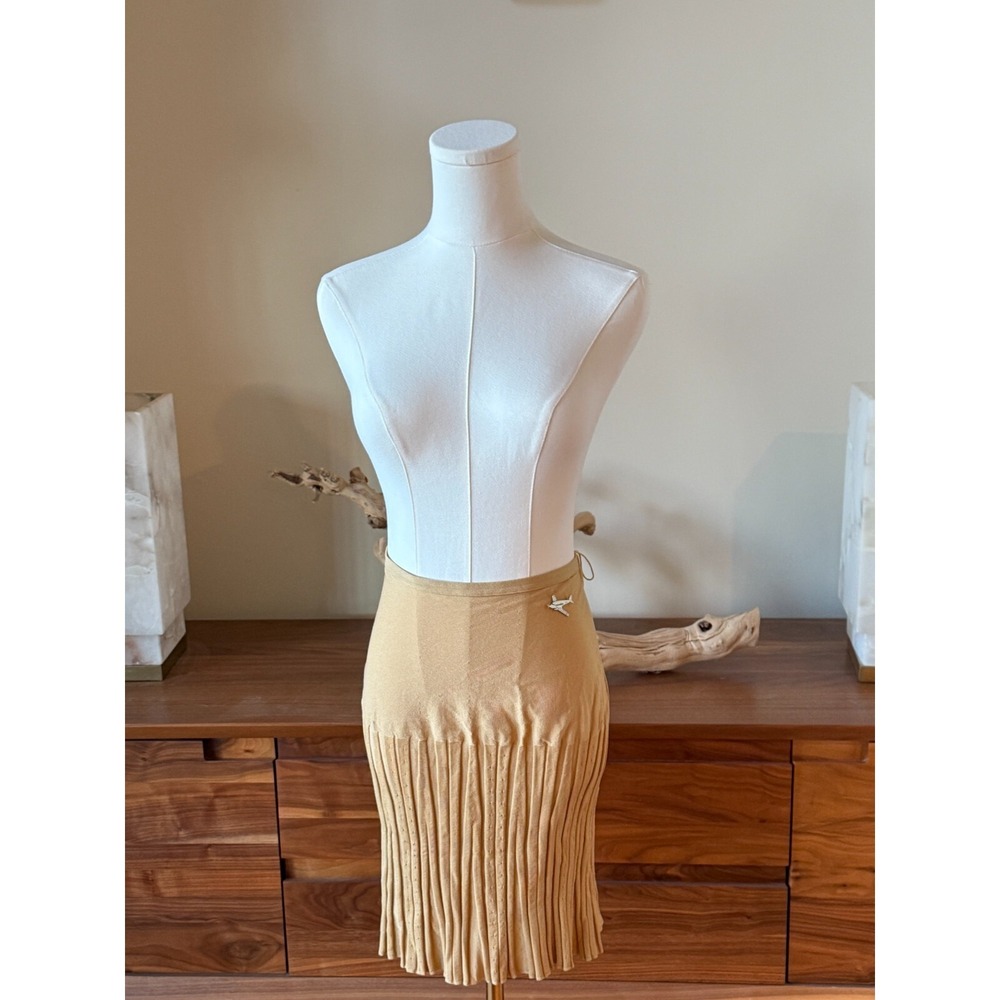 CHANEL 2008 Cruise Runway Butter Yellow Pleated Skirt NWT Airplane Pin FR42 - Picture 7 of 10